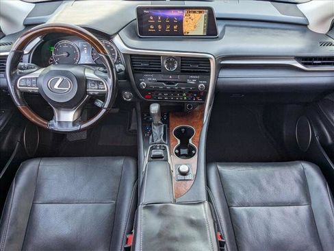 Used 2018 Lexus RX 350L w/ Premium Package image 19