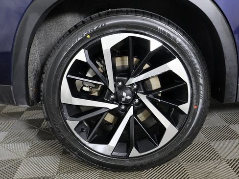 Used 2024 Mitsubishi Outlander SE image 23