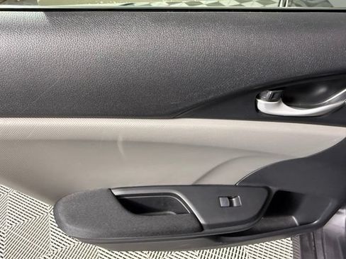 Used 2019 Honda Civic LX image 30
