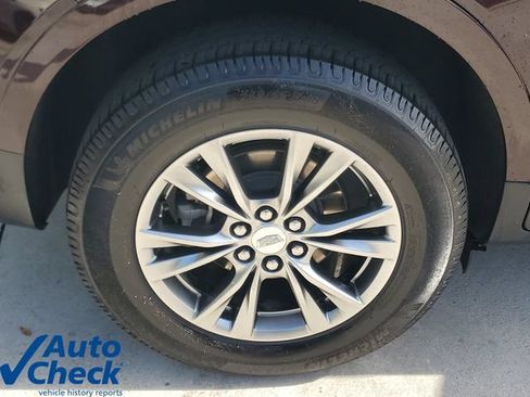 Used 2021 Cadillac XT5 Premium Luxury w/ LPO, Floor Liner Package FWD image 8