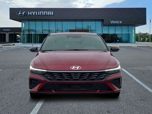 New 2026 Hyundai Elantra SEL Sport FWD image 31