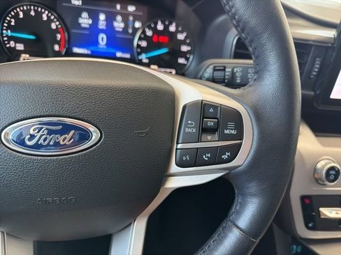 Certified 2023 Ford Explorer XLT w/ Equipment Group 202A AWD/4WD image 31