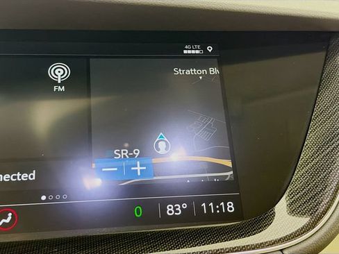 Used 2022 Buick Envision Essence w/ Technology Package I FWD image 16