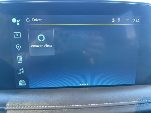 Used 2023 Chevrolet Suburban Z71 image 16