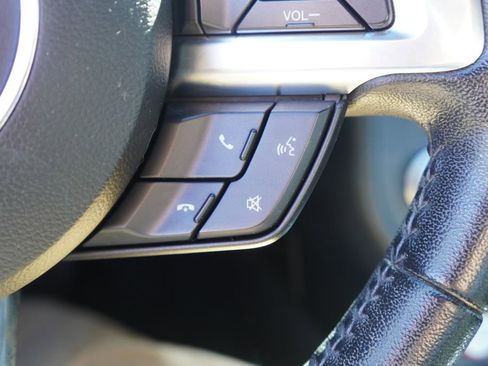 Used 2017 Ford Mustang EcoBoost image 24