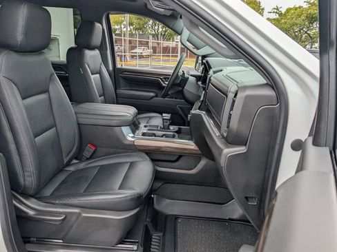 Used 2024 Chevrolet Silverado 1500 RST w/ Rally Edition RWD image 21
