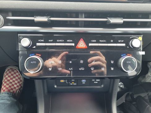 New 2026 Hyundai Tucson Limited image 26