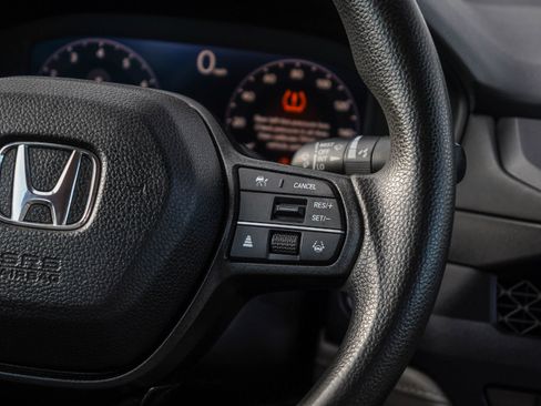 Used 2024 Honda Accord EX image 17