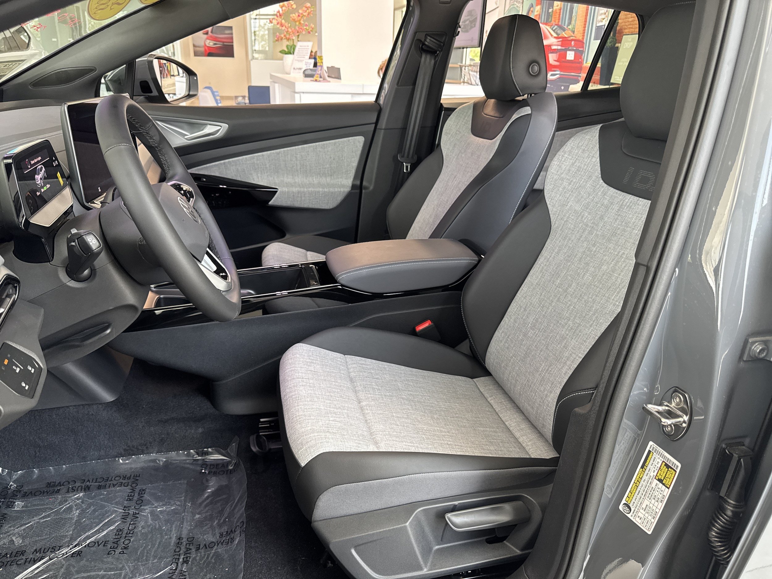 New 2026 Volkswagen ID.4 Pro RWD image 14