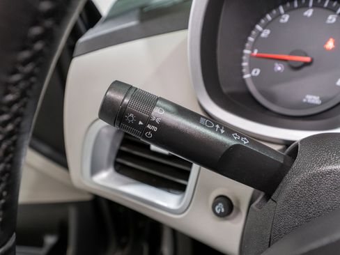 Used 2015 Chevrolet Equinox LT w/ Driver Convenience Package image 24