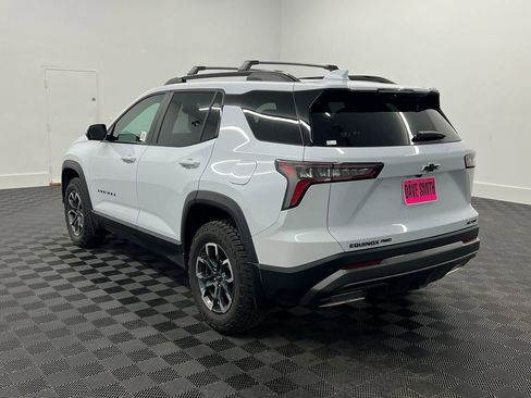 Used 2026 Chevrolet Equinox ACTIV w/ Convenience Package III image 3