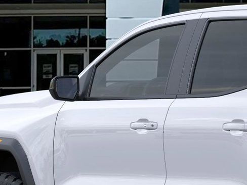 New 2025 GMC Canyon Elevation w/ Convenience Package image 45