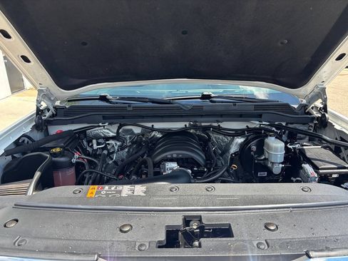 Used 2018 GMC Sierra 1500 SLT AWD/4WD image 30