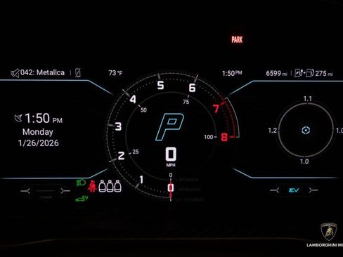 Used 2025 Lamborghini Urus SE image 84