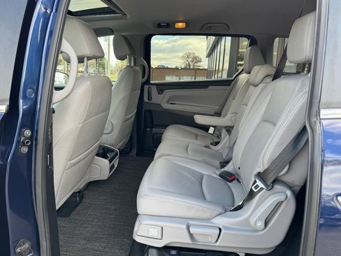 Used 2022 Honda Odyssey EX-L image 11