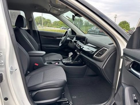 Used 2024 Kia Seltos S AWD/4WD image 23