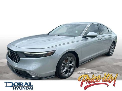 Used 2024 Honda Accord EX image 1