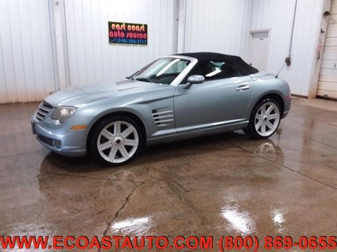 Used 2005 Chrysler Crossfire Limited image 5