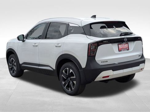New 2026 Nissan Kicks SV w/ SV Premium Package AWD/4WD image 11