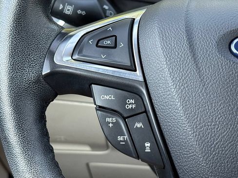Used 2022 Ford Edge Titanium AWD/4WD image 20