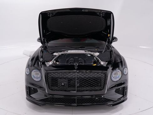 Used 2025 Bentley Flying Spur Plug-In Hybrid AWD/4WD image 45