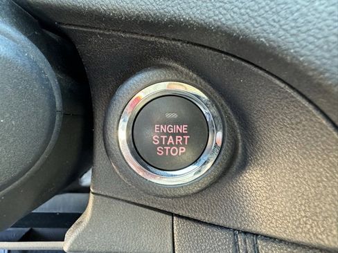 Used 2022 Subaru Impreza Premium image 17