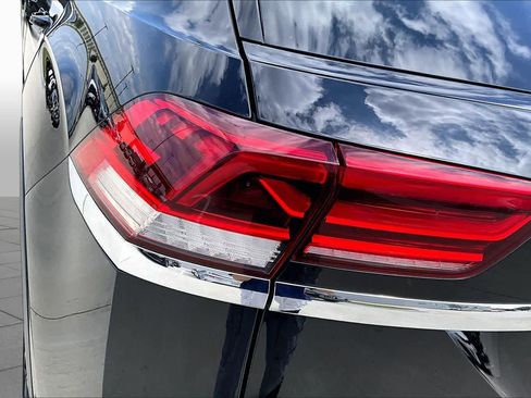 Used 2023 Volkswagen Atlas Cross Sport SEL Premium R-Line AWD/4WD image 45