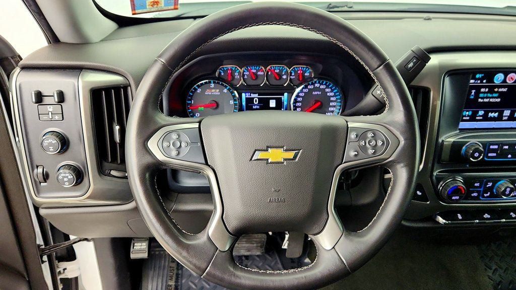 Used 2018 Chevrolet Silverado 1500 LT w/ All Star Edition AWD/4WD image 13