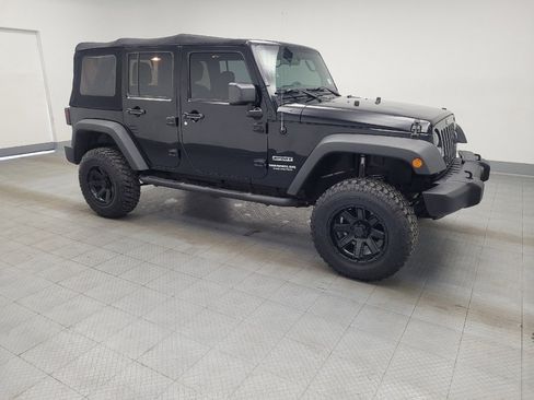 Used 2016 Jeep Wrangler Unlimited Sport w/ Connectivity Group image 11