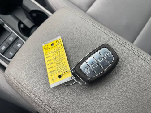 Used 2018 Hyundai Tucson Value AWD/4WD image 4