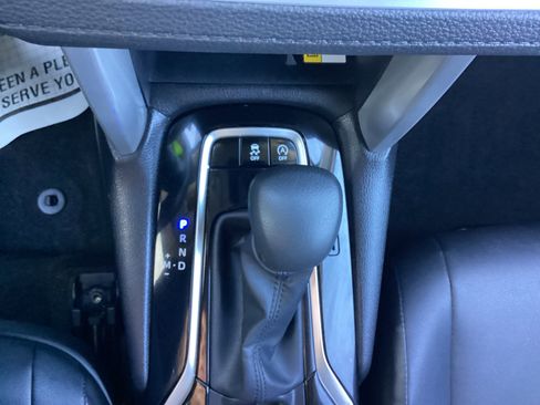 Certified 2023 Toyota Corolla Cross XLE w/ Convenience Package image 36