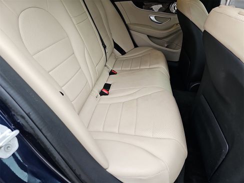 Used 2016 Mercedes-Benz C 300 4MATIC Sedan w/ Multimedia Package image 18