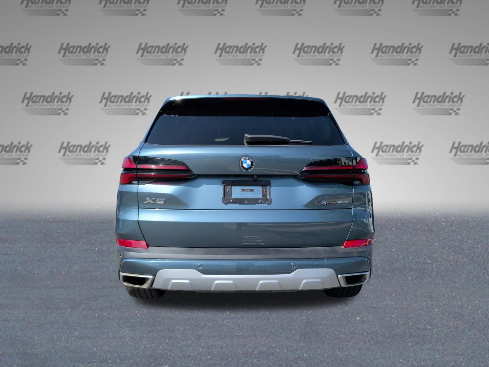 Used 2024 BMW X5 xDrive40i w/ Premium Package AWD/4WD image 8