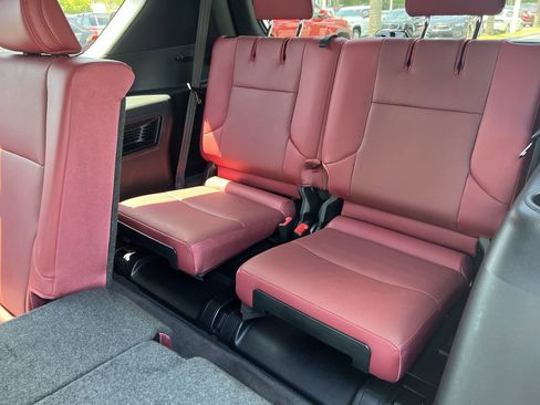Used 2023 Lexus GX 460 Premium w/ Premium Package AWD/4WD image 33