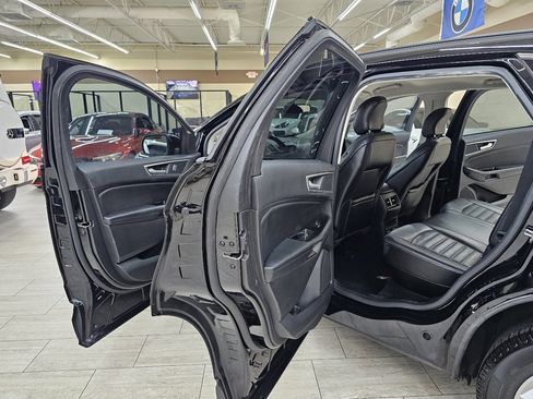Used 2017 Ford Edge SEL w/ Equipment Group 201A image 15