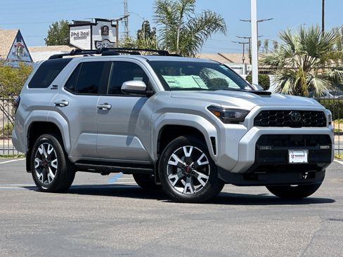 New 2026 Toyota 4Runner TRD Sport Premium AWD/4WD image 8
