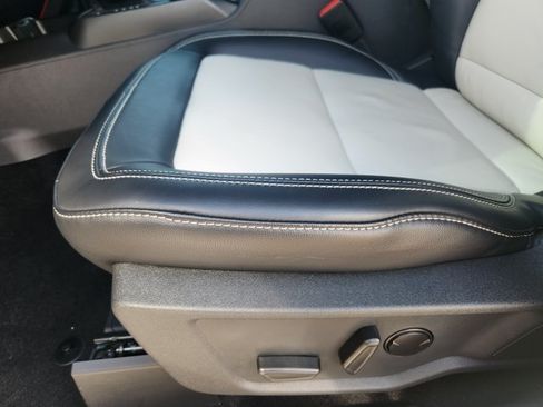 New 2026 Ford Bronco Outer Banks w/ Sasquatch Package AWD/4WD image 18