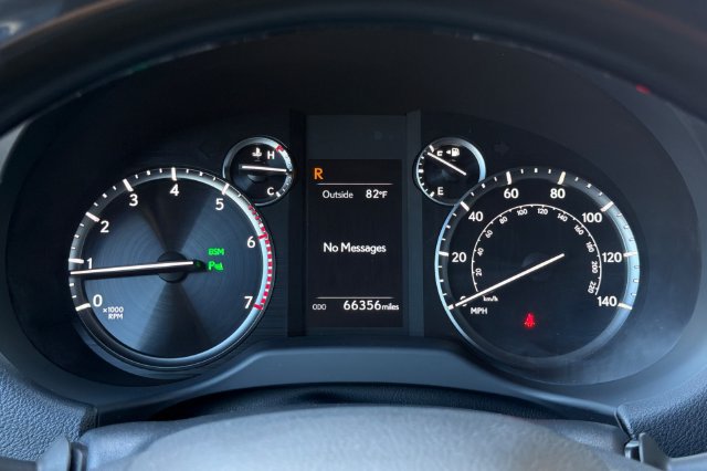 Used 2022 Lexus GX 460 Premium w/ Premium Package AWD/4WD image 32