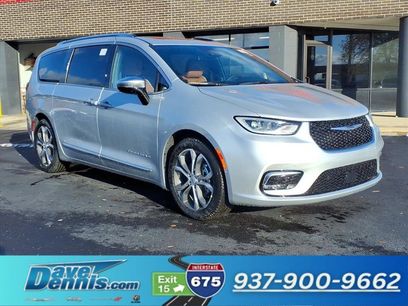New 2026 Chrysler Pacifica Pinnacle