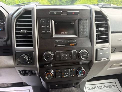 Used 2018 Ford F250 XL w/ Power Equipment Group AWD/4WD image 18