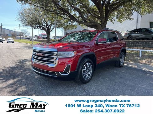 Used 2023 GMC Acadia SLT AWD/4WD image 3