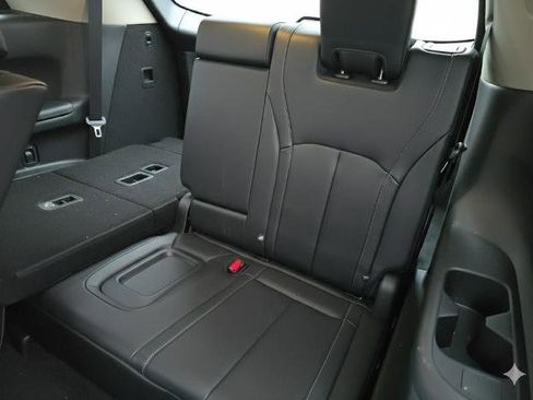 Certified 2025 INFINITI QX60 Pure image 25