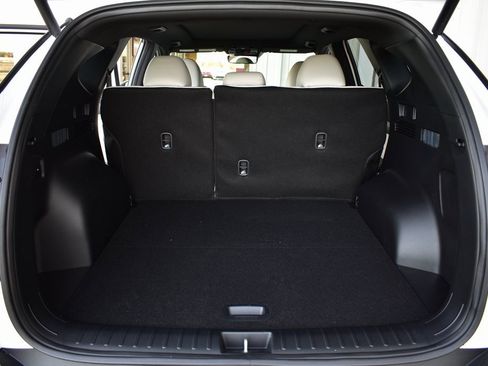 New 2026 Hyundai Tucson Limited image 28