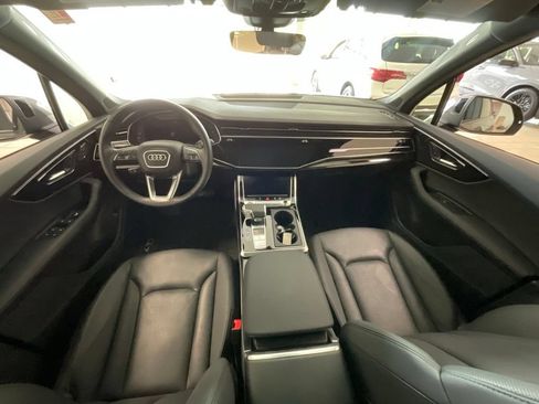 Used 2022 Audi Q7 3.0T Prestige w/ Prestige Package AWD/4WD image 5