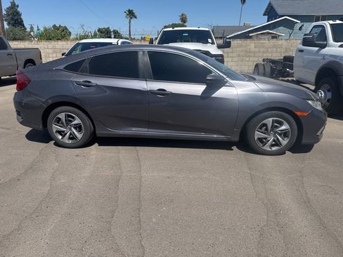 Used 2020 Honda Civic LX image 2