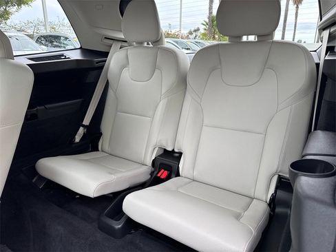 Certified 2023 Volvo XC90 B6 Plus w/ Protection Package Premier image 14