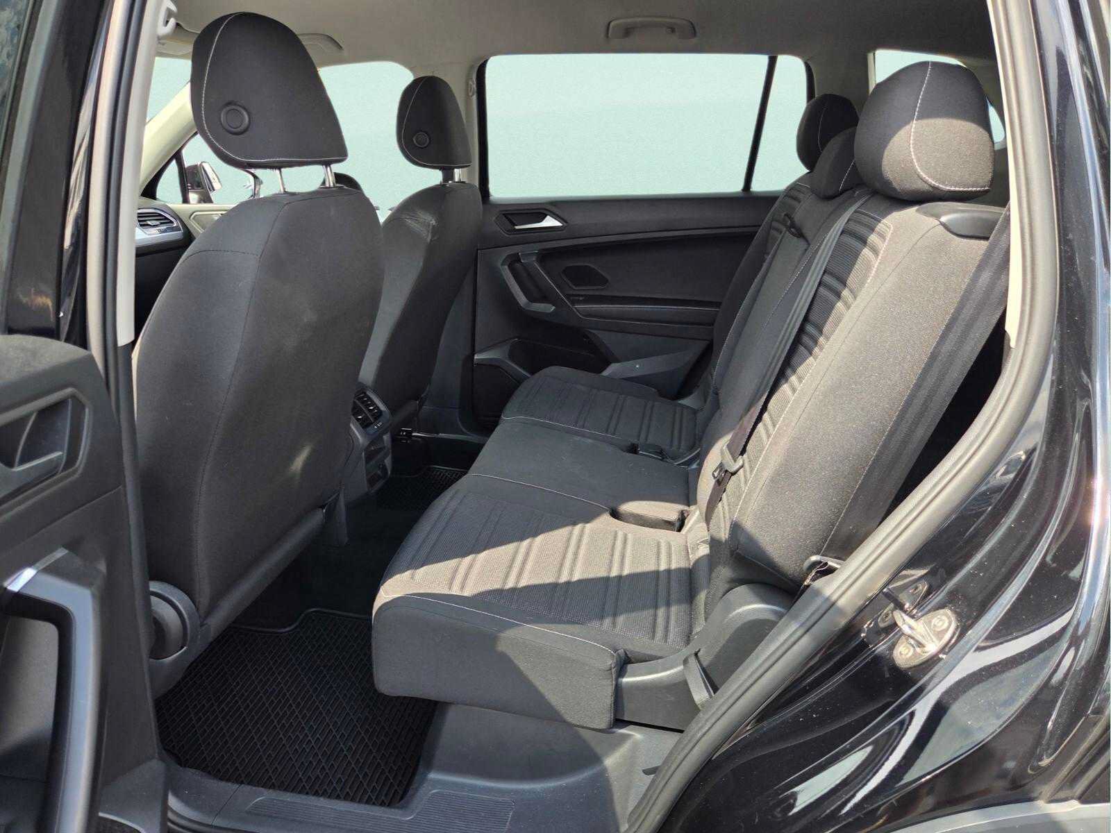 Used 2022 Volkswagen Tiguan S FWD image 11