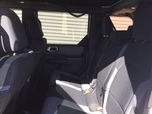 Used 2022 Ford Bronco Big Bend image 6