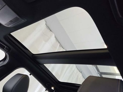 Certified 2025 MAZDA CX-70 Plug-In Hybrid w/ Premium Plus image 6