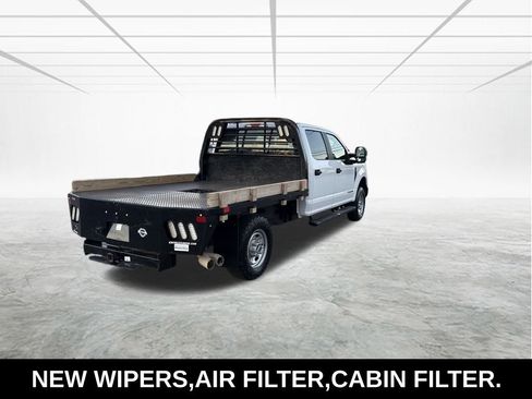 Used 2022 Ford F250 XL w/ Power Equipment Group image 5